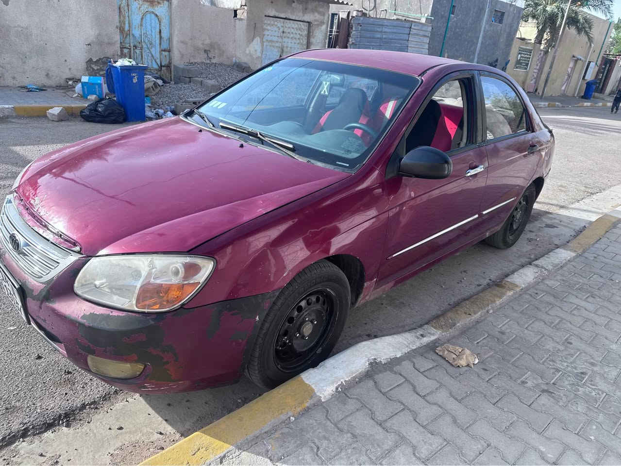 سيراتو خليجي موديل 2008 
بأسمي تحويل ثاني يوم
محرك دوش 1600  
البصرة قضاء الفاو 
60 وبيها مجال
*********** Singapore
