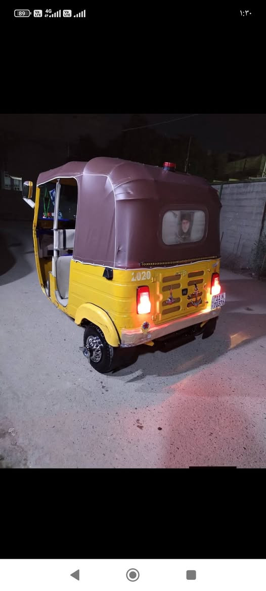 سلام عليكم  تكتك لبيع 20 شهر 5 تكتك حلوه رقم لعنوان بغداد نهروان سعر 6و300 رقم الهاتف ***********
