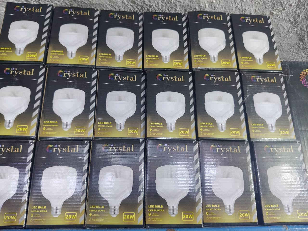 مصباح كرستال اصلي بسعر مناسب وجميع الاحجام حجم 40 واط وحجم 30 واط وحجم 20 واط اصلي وضمان حقيقي واكو خصم الى صحاب المواكب وكرر وقول الاصلي شرط لااناره يعني كلوب واحد يكفيك عن 3 كلوبات شرط صوب بني ركاب حي لامير ***********
