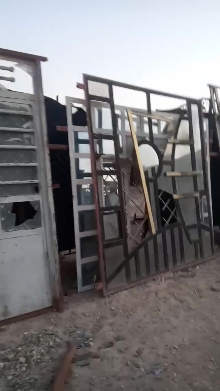 بيبان شبابيك حمل فوصه
ابيع شلع  مكان ناصريه قضاء الرفاعي 
‏‪0773 780 4038‬‏
