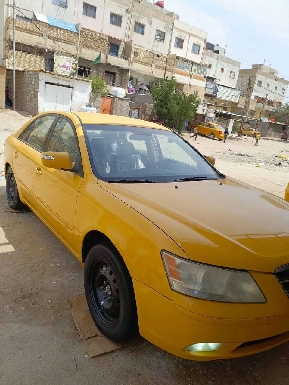 السلام عليكم سوناتا للبيع فقط موديل 2007 محدثه 2010وارد امريكي حادثها جاملغ وبنيد السعر 88وبيه مجال بسيط مكان السياره كربلاء السياره بأسمي للتواصل ***********
