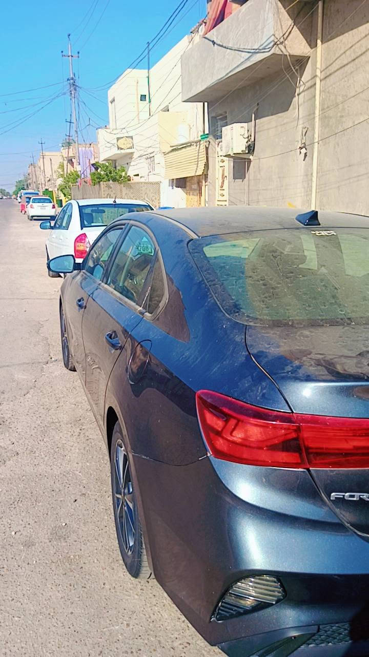 السلام عليكم فورتي 2023
حادث دعاميه خلفيه فقط 
السعر 1450بيه مجال الشراي 
رقم بغداد نكليزي 
هاتف ***********
