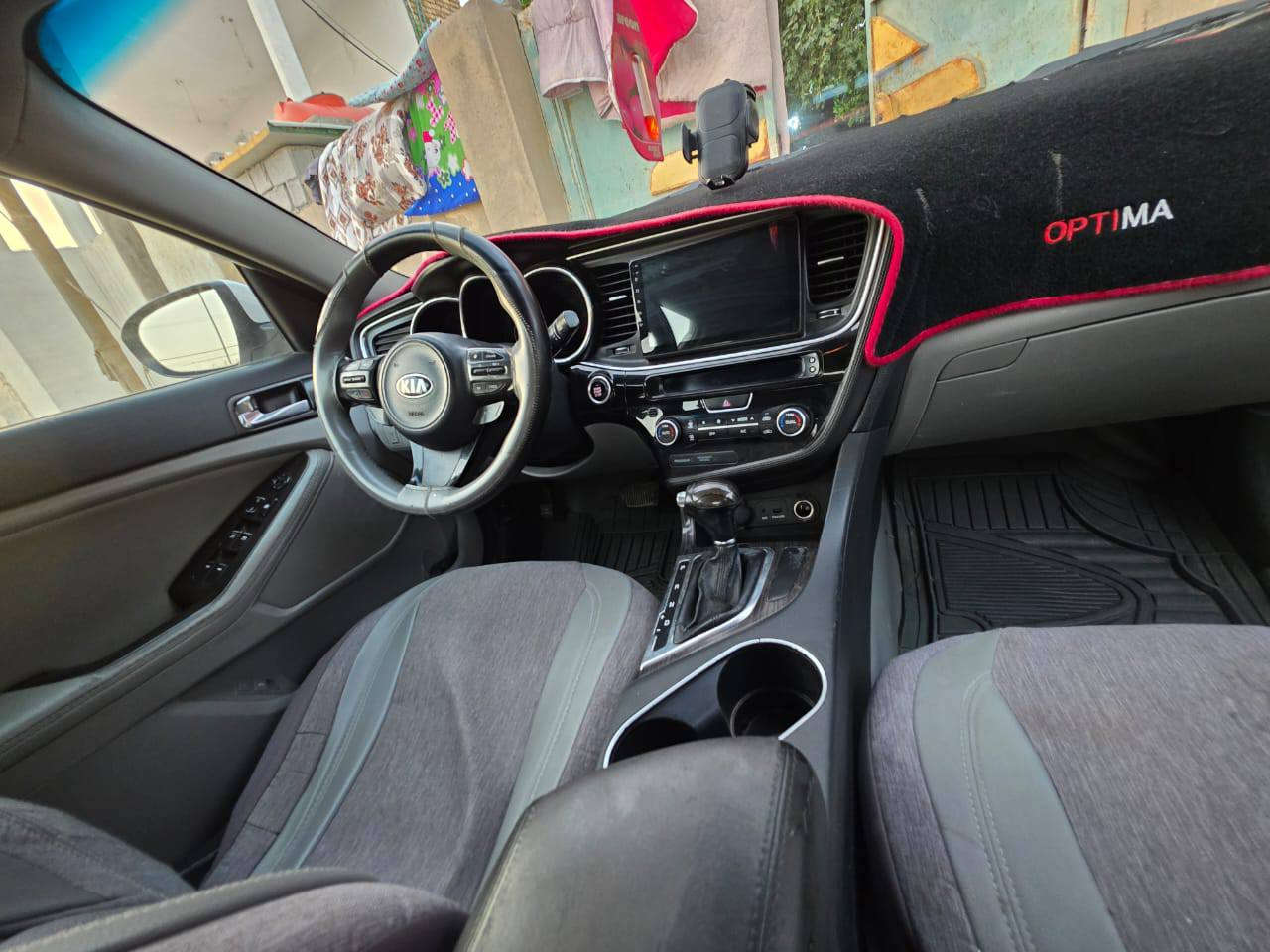 للبيع اوبتيما موديل ١٥ وارد امريكي  فئة EX
فول مواصفات ١/١ 
جاهزه ماتصرف عليها الف دينار  حداديه . لايت عالي  زنون اصفر . تخم تاير توني شاده 
بلاجكتورات .  
رقم بغداد تحويل ثاني يوم 
بصمه تشغيل 
بصمة ابواب 
فتحة سقف ونادر تجي فتحة سقف بالامريكي . 
جام اتو ضغطه وحده 
تحكمات الدواخل صاج 
شاشه وكاميرا خلفيه
تحكمات ستيرن + شفتات 
دواخل لونين 
كشن كهربائي اربع وضعيات 
كير اوتو + كير عادي
تبريد مناخي  قطعتين امامي وخلفي  
ويل كب 
دبل كزوز
السياره احلى من الصور بعد 
صور الحادث مرفوقه وي الصور 
صورة السونار مرفوقه ايضا 
مع العلم الصبغ بالسونار مبين اكثر بالواقع اقل . السعر ١٢٥ بيها مجال 
الله يرحم والديكم . 
الشراي فقط يتصل واني بخدمته 
***********
