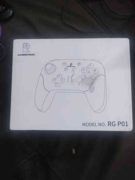 السلام عليكم ورحمه الله وبركاته انطي سعر وتعال اخذهن 
***********
