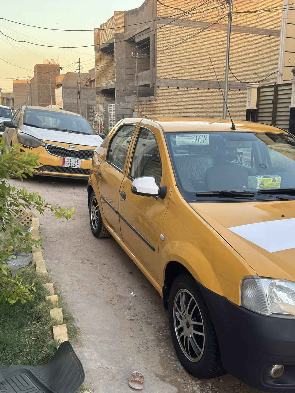 رينو لوكان ٢٠١٧
بغداد زعفرانيه ب٦٢
***********
