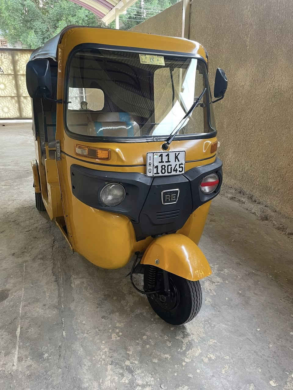 السلام عليكم تكتك للبيع موديل 2020 شهر 12 رقم وسنوية بسمي تحويل ثاني يوم مكينه جديده بيها
 معمره دوس تكتك كشر نضيف وكل نقص ما بيها عنوان بغداد الشعب نهايه حي اور السعر 6800
 (رقم الهاتف ‭ (0770 345 4084‬
