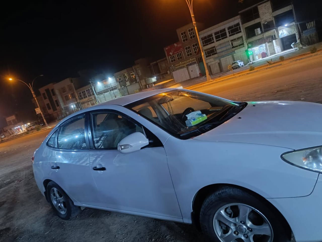 السلام عليكم
النتره 11 محرك 1600 سياره مكفوله ماعده باب السايق بي صبغ والباقي كفاله كير محرك حداديه تبريد رقم انكليزي اربيل بأسمي هزه جديده سنويه 231. السعر 116 وبيه مجال بابل مكلف بالنشر 
***********
