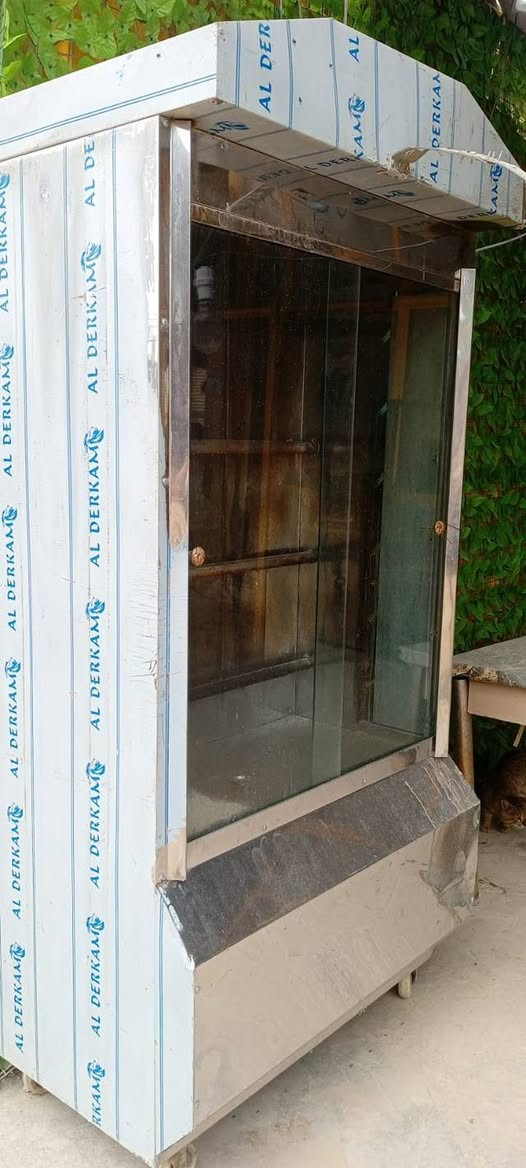 شواية دجاج مستعمله فقط ١٠ ايام السعر ٣٧٥
*********** عنوان شارع المطار القديم
