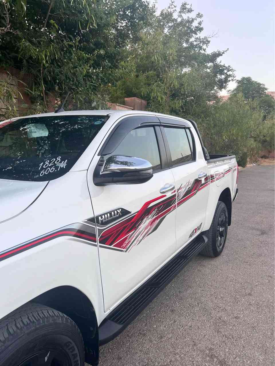 مواسەفات/حەساس (وایەرلێس چارجی) دواوە (كامیرە )
Cihan motors
شاشە ئایپاد  
لایت زینۆن
تەبرید مەركەزی

كوشین پێشەوە هیتەر

(وایەرلێس چارجی) 
سبوخ پارچە هیچی نییە (كلین تایتل )
*********** كويسينجاك, أربيل
