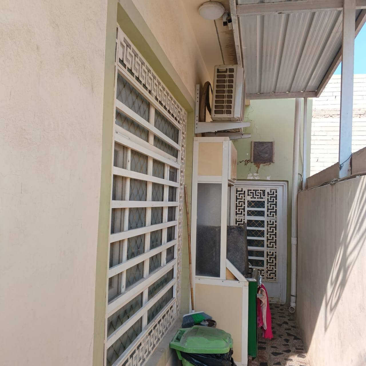 سلام عليكم بيت للبيع100متر حي ميسان الشريط موقع جدا ممتاز السعر 135السعر بي مجال بسيط للاستفسار اكثر اتصل على هذا الرقم***********
