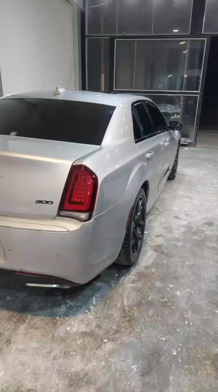 سلام عليكم
اوباما 

موديل ٢٠٢٢ اصل جديده 

ماشيه بالعراق فقط ٣٠٠٠ ميل

السياره مابيها اي نقص

 فول تورنك 

قطعتين تبديل

 باب خلف  السايق والبنيد

السعر ٢٥٠ يعني شدتين ونص

مكان كربلاء بأسمي

***********
