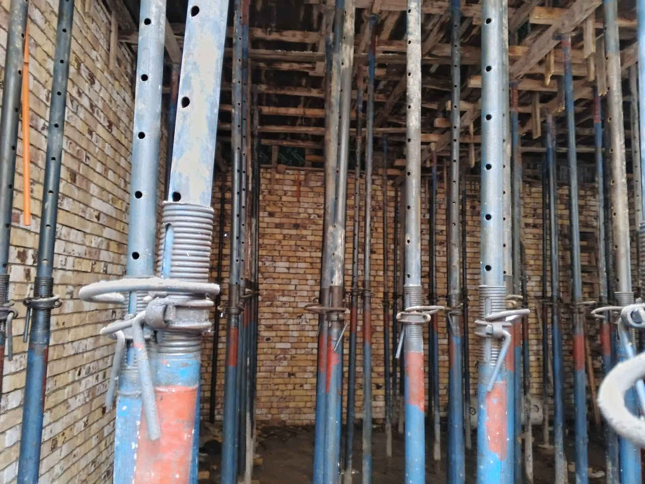 السلام عليكم جكات للبيع العدد 200جك الديوانية قضاء الشاميه سعر الزوج 28قفل للاستفسار الاتصال بالرقم ***********
