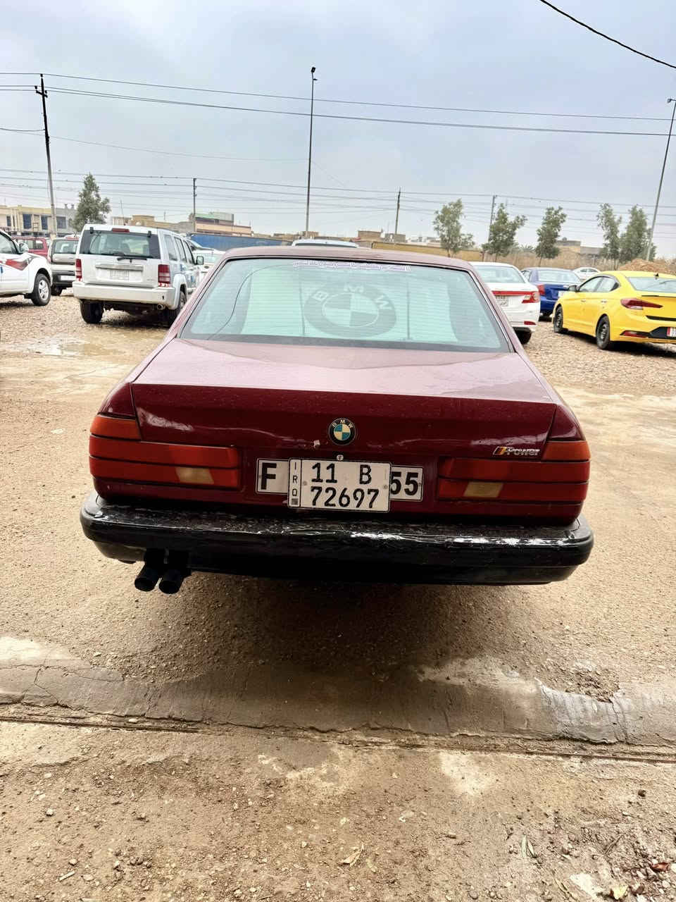 السلام عليكم بي ام 730موديل 91 بسمي تحويل ثاني يوم سياره بيها كير ومكينه وحداديه اماميه وخلفيه جديده مابيها نقص السياره سعرها 48 وبيها مجال قليل مكانها واسط العزيزيه 
***********
