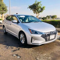 النترا 2019 للبيع فقط امريكي ماشيه 85 ميل السياره مثل ما موضحه بالصور ...