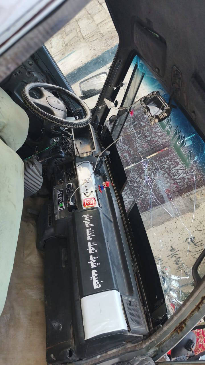 السلام عليكم. سياره كيا بستا للبيع موديل 94سنويه ساقطه ب 19 محرك كير اكسل جديد. تخم تاير نص عمر حداديه نضيفه مصفره مرور هيئه مطلوبه 80الف. اوصلك للشتريت منه وهوه يندل المالك. السعر 23وبيهه مجال ***********. المكان نجف. شارع المطار القوسي 
الرقم بي واتساب.  خاص مفتوح
