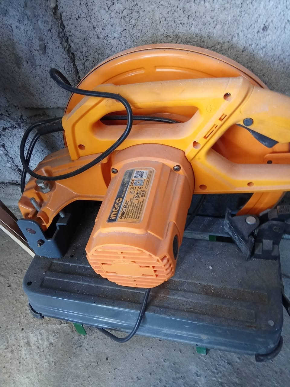 السلام عليكم
متاح كتر انجيكو حجم 2400 واط جديد شرط أقل الشهر

مكينه انجيكو حجم كبير ملف نحاس جديده كامله شغاله شرط
***********
***********
