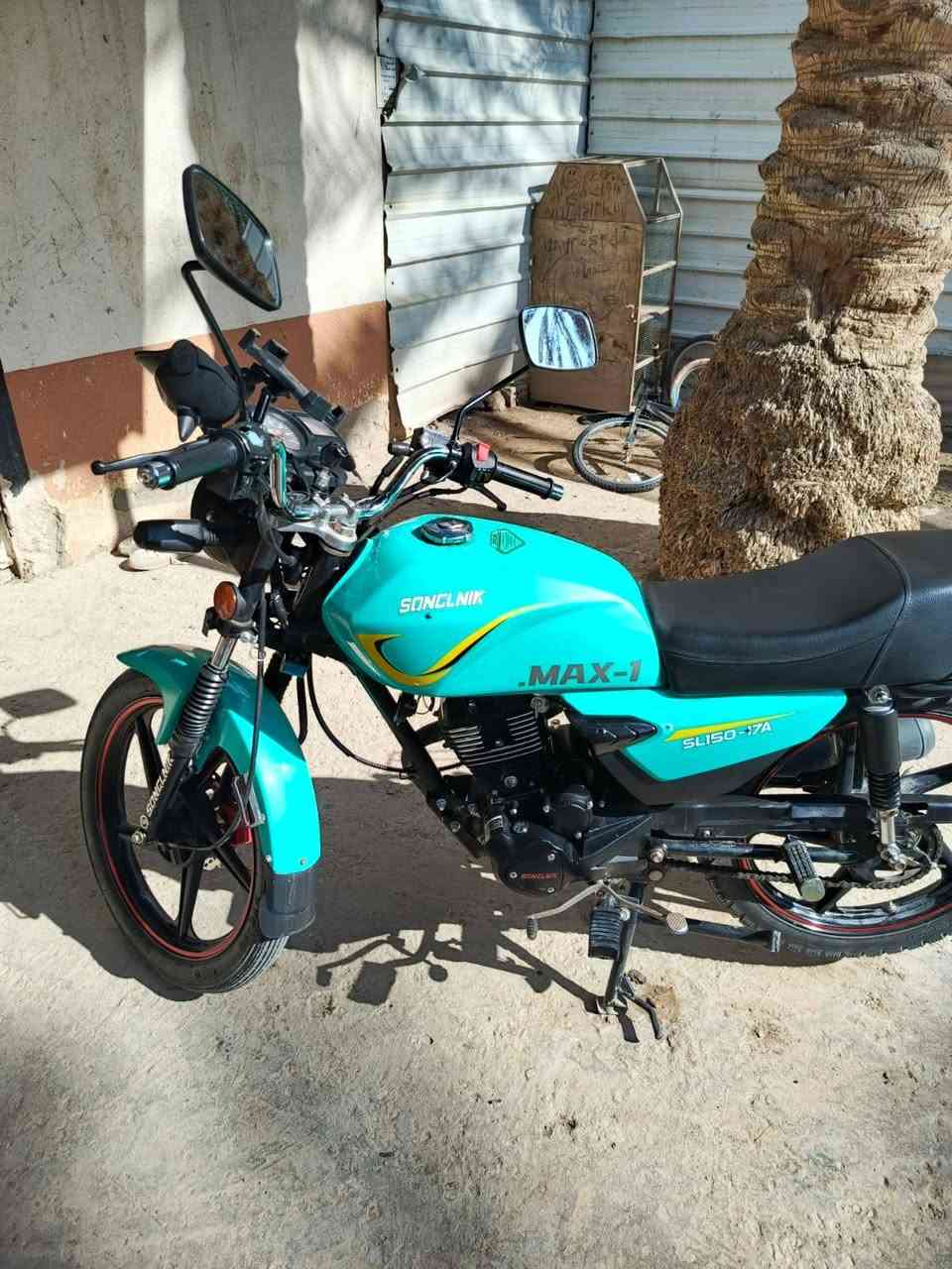 سلام عليكم دراجه لبيع شانك مديل 25 أوراق سكنر السعر 700 وبيها مجال قليل العنوان كربلاء ***********
