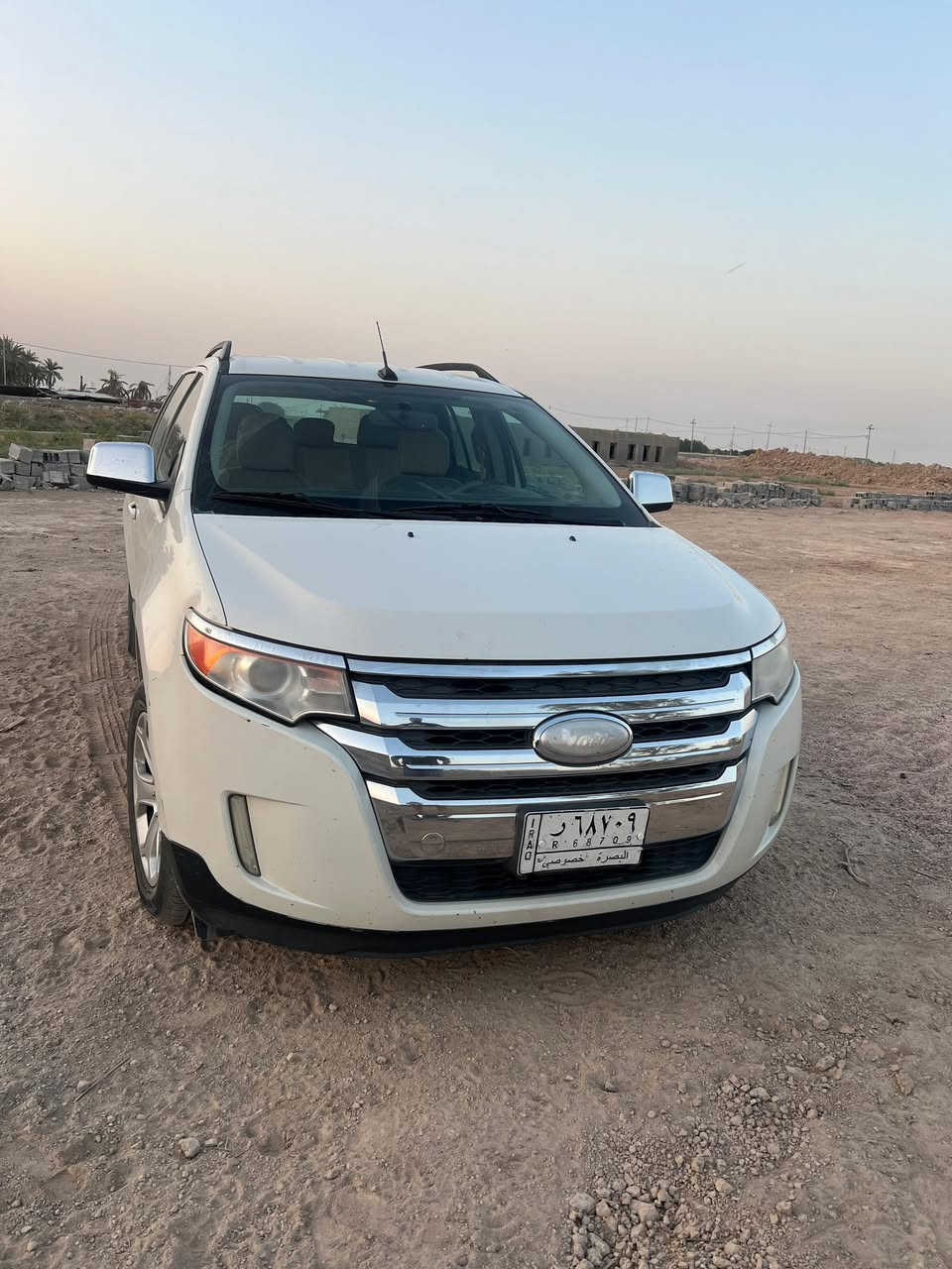 فورد ايدج 2013 كفاله عامه رقم بصره السياره وكاله نيفا 
مستلمه من الوكاله 2017 رقم جديد بأسمي  ماشيه 130سياره جاهزه من كلشي مكينه كير حداديه  السعر 120$
( مكينه 6سلنر 3500 )رقم الهاتف ***********
