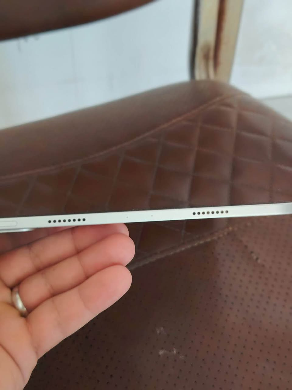ايباد ١١ برو ٢٠٢٠ ذاكره ١٢٨ بطاريه ٨٠ نظيف وياه كارتون وكيبل السعر ٦٢٥ ألف كركوك, العراق


**إذا كنت صاحب هذا الإعلان وتريد حذفه لأي سبب، رجاءا أرسل رسالة إلى الدعم الفني**