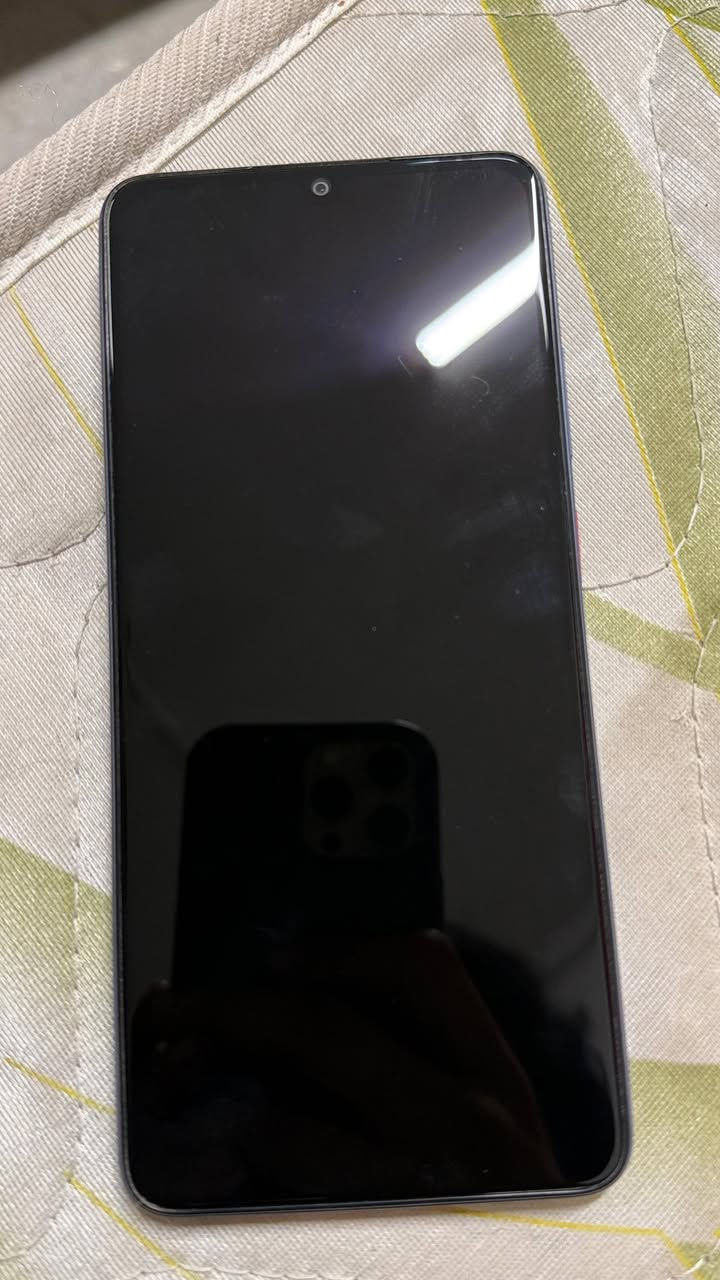 جهاز ZTE Blade V70 Max نظافه 99بالميه بطاريه ميه ذاكره 256سعر 400قفل مكاني خور الزبير ***********هذا رقمي وتساب اتصال
