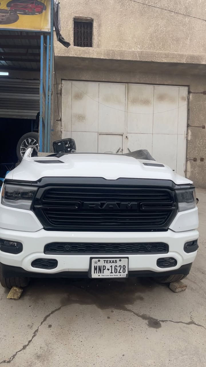 سلام عليكم 
تم وصول حاويه كصات رام 
بغداد كسره وعطش الفرع الاول
***********
