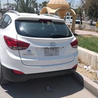 ط السلام عليكم توسان ٢٠١٥ أبيض خليجي محرك ٢٠٠ دوش ماشيه ١٢٧ بيها رصعه ...