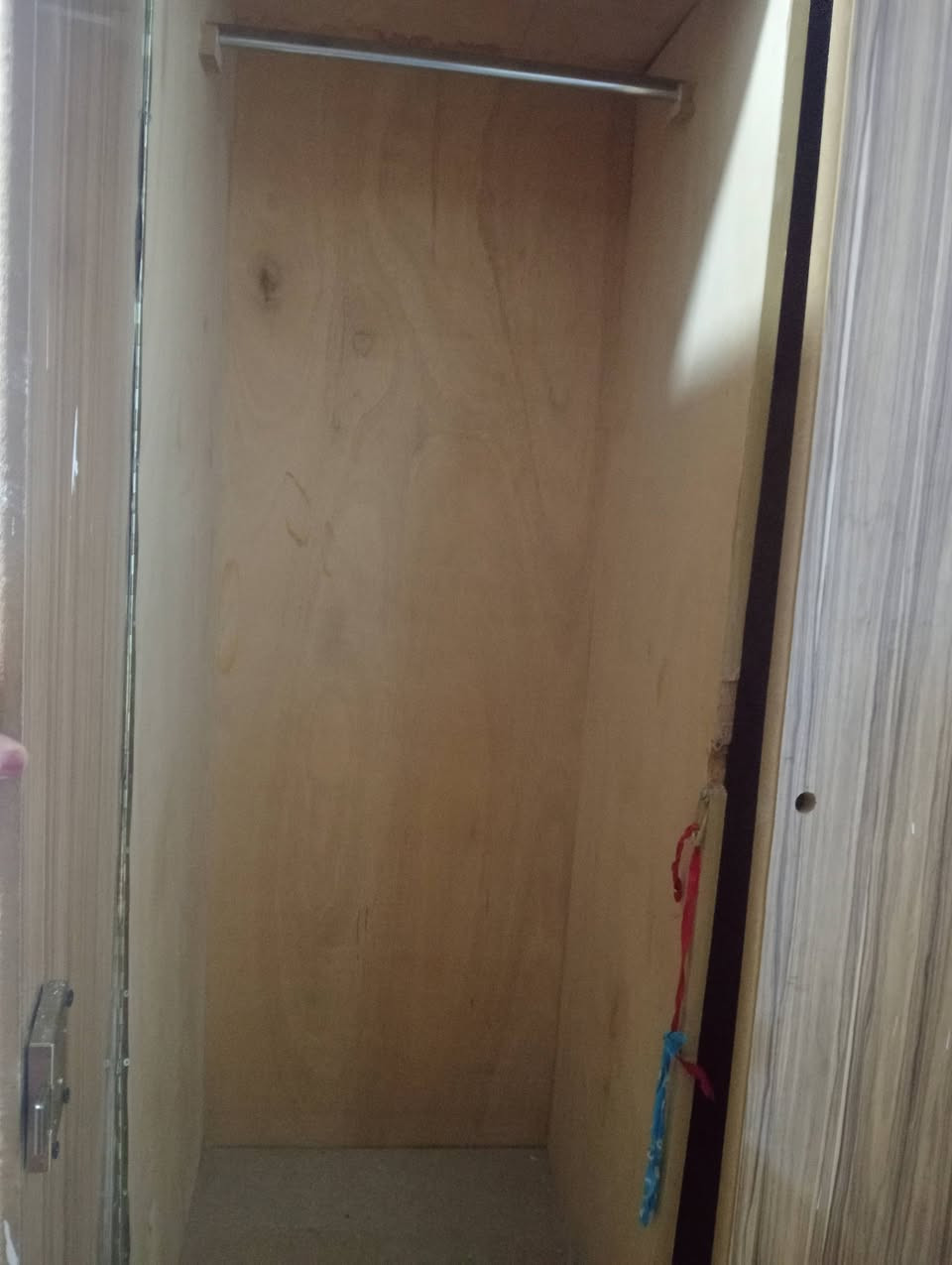 كنتور 2باب سعره 50الف وبيه مجال


**إذا كنت صاحب هذا الإعلان وتريد حذفه لأي سبب، رجاءا أرسل رسالة إلى الدعم الفني**