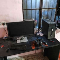 حاسبه للبيع  GTX 1050ti معالج i7 جيل 4 رامات 8 هارد 500 شاشه 75 قياس 2...