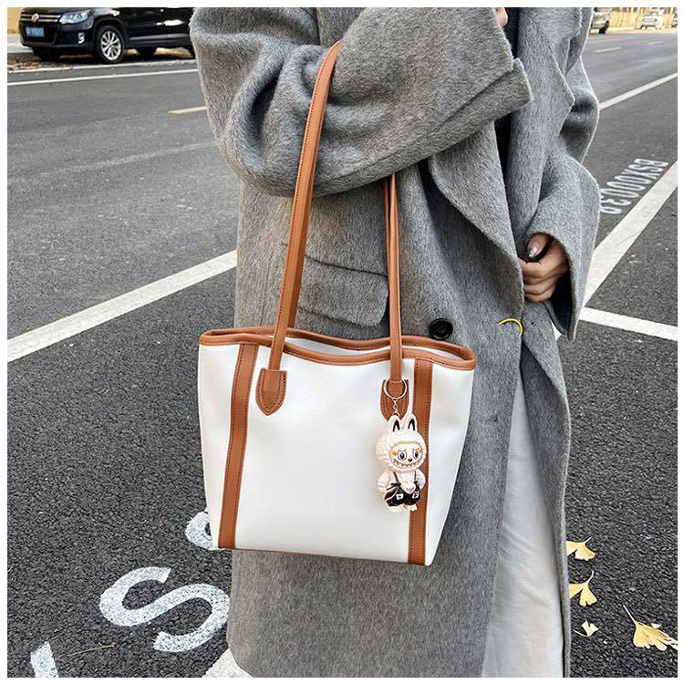 توت باك كيوت كوالتي عالي موديل كوري نازك  جدآ 🥺❤️
حجم كبير ملائم للموظفات وللاستخدام اليومي وللطالبات والماميات  

القياس الكبير  35*29*10 سم
مخازن بغداد   

سعر الدرزن: 75 الف فقط 🔥

الدرزن يحتوي على 12 قطعه


**إذا كنت صاحب هذا الإعلان وتريد حذفه لأي سبب، رجاءا أرسل رسالة إلى الدعم الفني**