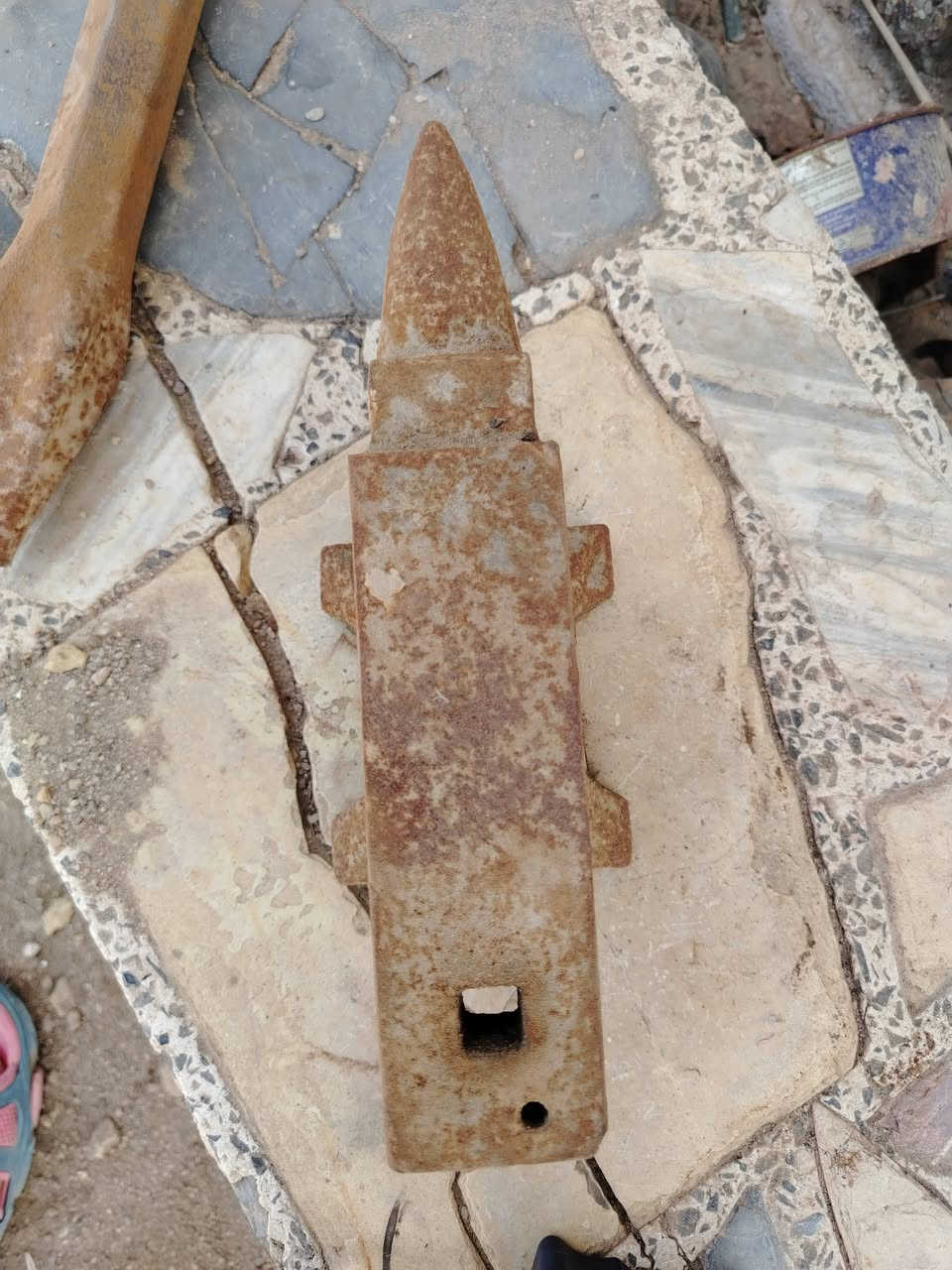 نكليزيه قديمه السعر 150 الاف  الوزن  5 كيلو جديده ونضيفه جدا


**إذا كنت صاحب هذا الإعلان وتريد حذفه لأي سبب، رجاءا أرسل رسالة إلى الدعم الفني**