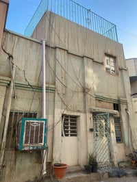 بيت للبيع في الاعظمية شارع عشرين مقابل ثانوية النعمان بناء قديم عكادة ...