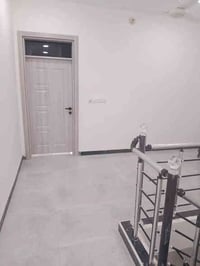 للبيع بيت ملك صرف مساحه 100 متر طابقين بيت حديث  فول معه لاثاث طابو صر...