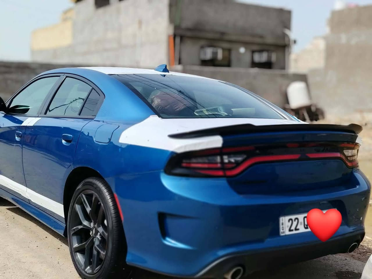 سلام عليكم جارجر للبيع موديل 2022G/Tكفال عامه ما عده بارد بل الجاملغ الخلفي مواصفات جيتي ماشيه 50 سياره جاهزه ما نقص برغي  السعر 255وبيهه مجال بصيط المكان بغداد بسمايه الرقم ***********
