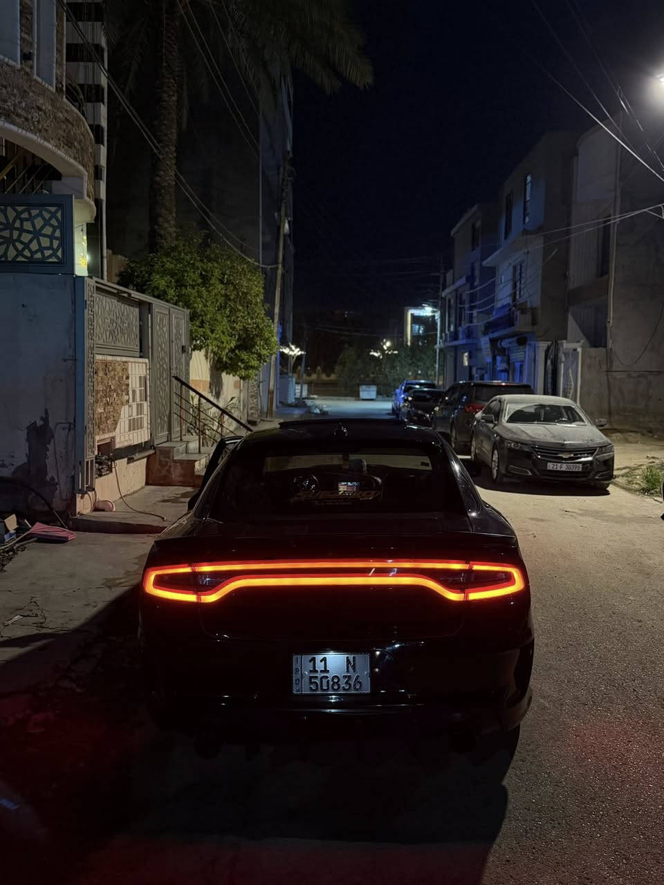 سلام عليكم 
دايتونا اصل 
5.700
مديل18 
حادث جامرولغ وبنيد وبيه بوارد 
اكسل مقفول 
صدر امامي خلفي جديد 
تخم تاير 
دهن جديد 
برمجة عبدالله الراوي 
اكو شغلات بسيطه بيه نقص بس 
السعر 185 ورقه وبيه مجال بسيط 
مكاني ديالى بعقوبه 
***********
