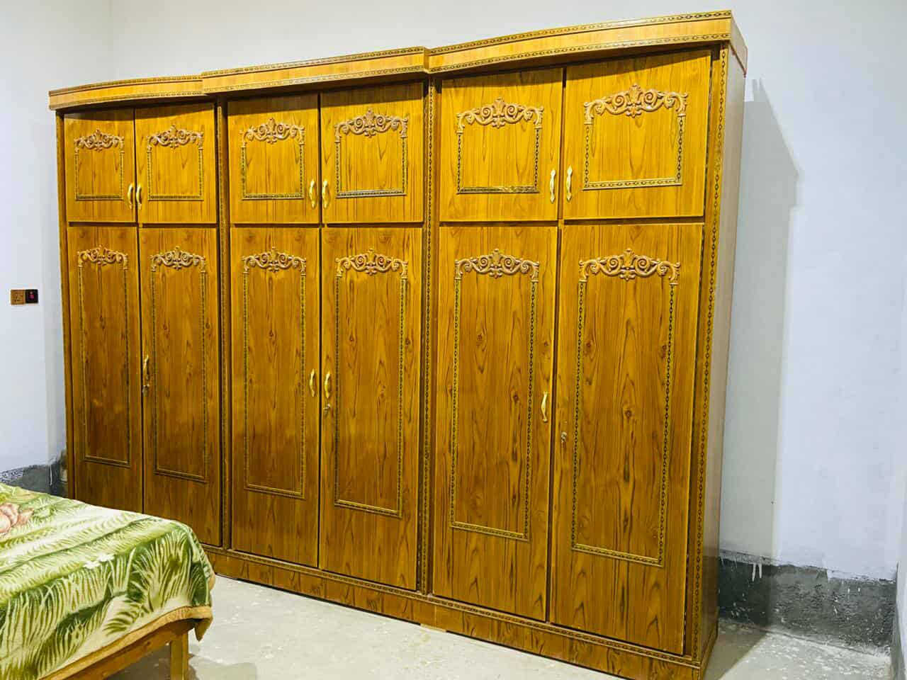 غرفه نوم للبيع جداً نضيفه صاج عراقي 
***********
