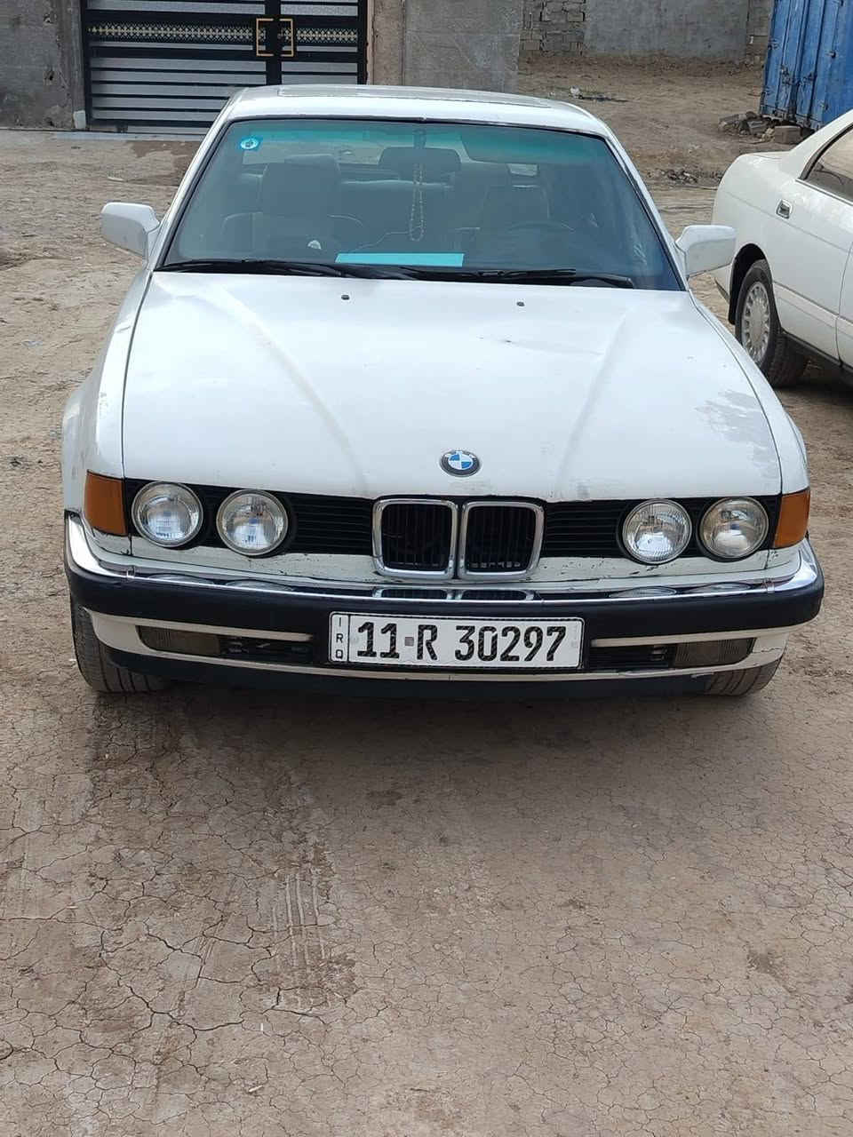 السلام عليكم
بي ام ٧٣٥ اصل وفصل
فتحه سقف
اي بي اس
كير ومكينه مكفولات
كهربائيات شغاله
صدره 70/100
رقم بغداد هزه جديده مصفره غرامات
سنويه لل ٣٠ تحويل مباشر
تبريد شغال
برده خلفيه بلاديه
السعر ٤٥ وبيه مجال قليل
***********
