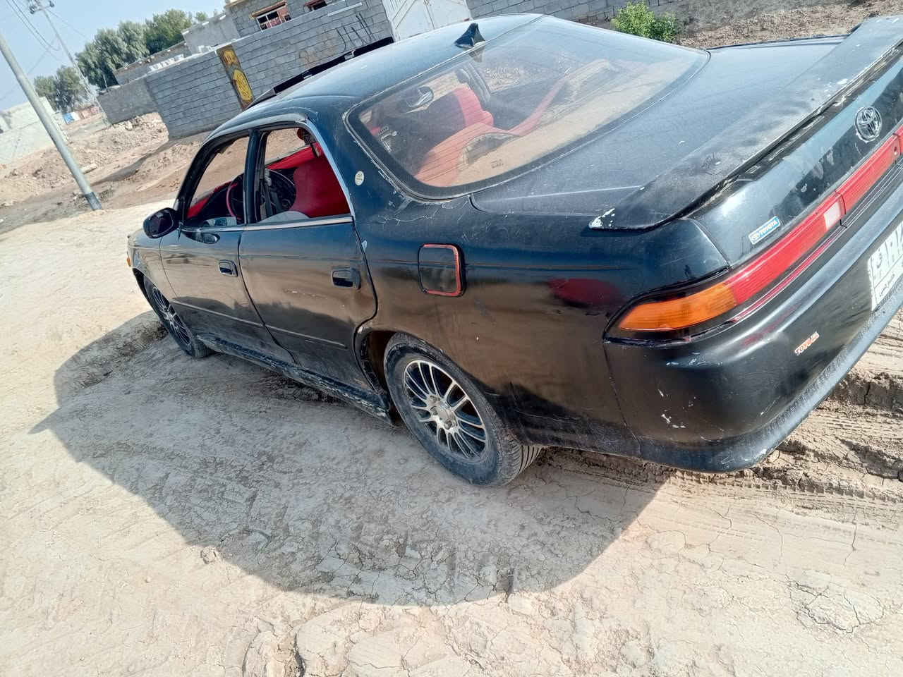 مارك موديل 92 بيها كصه حوض مكينه مستحقه. حداديه وتايرات وكهربائيات شغاله گشرتها حلوه بدون خياس وكاله عامه بسمي كير يشلع شلع راعيها الشرعي شطره مكاني دوايه السعر 27 وبيها مجال بسيط
