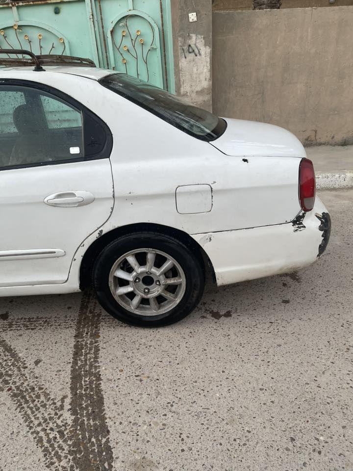 بسعر مناسب جدا
السلام عليكم 
سوناتا 1999
رقم ديالى بسمي مكاني بغداد
كير مكينه شادهن قبل سبوعين من ابو مصطفى جديد كفاله
السياره كهربائيات كلها سويتها يم ابو حسين الغراوي حته قاعده جديده 
السياره بسمي 
5 ويل كب 
يرادلها صبغ حزام  وصدر
كمبريسر تبريد موجود بس عوزها يمكن غاز 
سعرها 36 وبيها مجال
رقمي *********** او ***********
