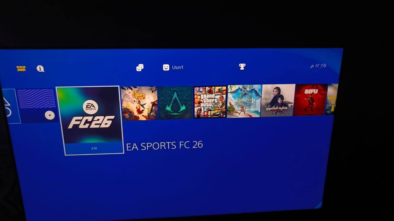 السلام عليكم : ps4 سلم مهكر واحد تيره كامل ملحقات كارتونه ويدات اثنين وحده اصليه وحده تجاريه نوع التهكير قرص مو فلاش يشيل العاب خير من الله للتواصل ***********
