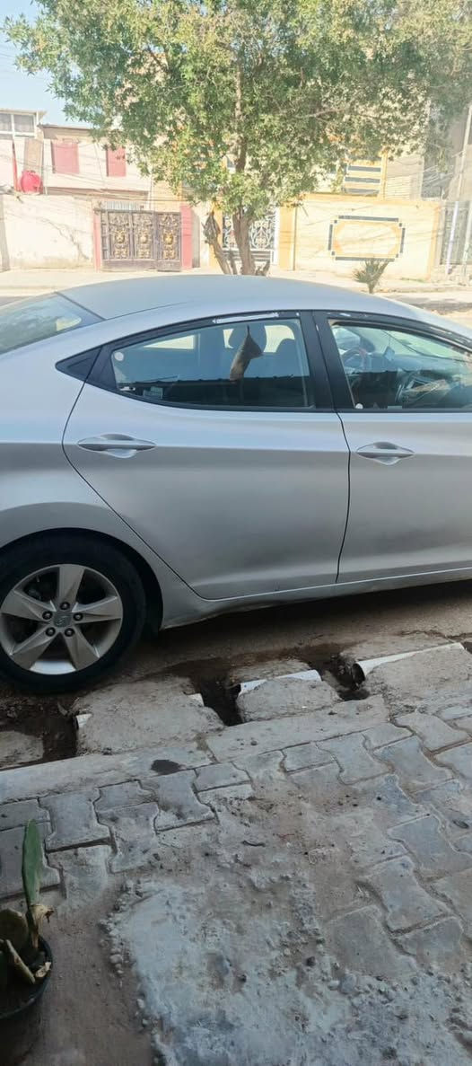 سلام عليكم
سيارة انترا للبيع مديل 2014
محرك 1800 خليجي مكفولة كفالة عامة 
سعر 110 $
للاستفسار الاتصال على  
‭0780 784 9009
