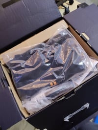 دركسون V9 جديد غير مستخدم سعره 100الف متوفر توصيل جميع المحافضات  0770...