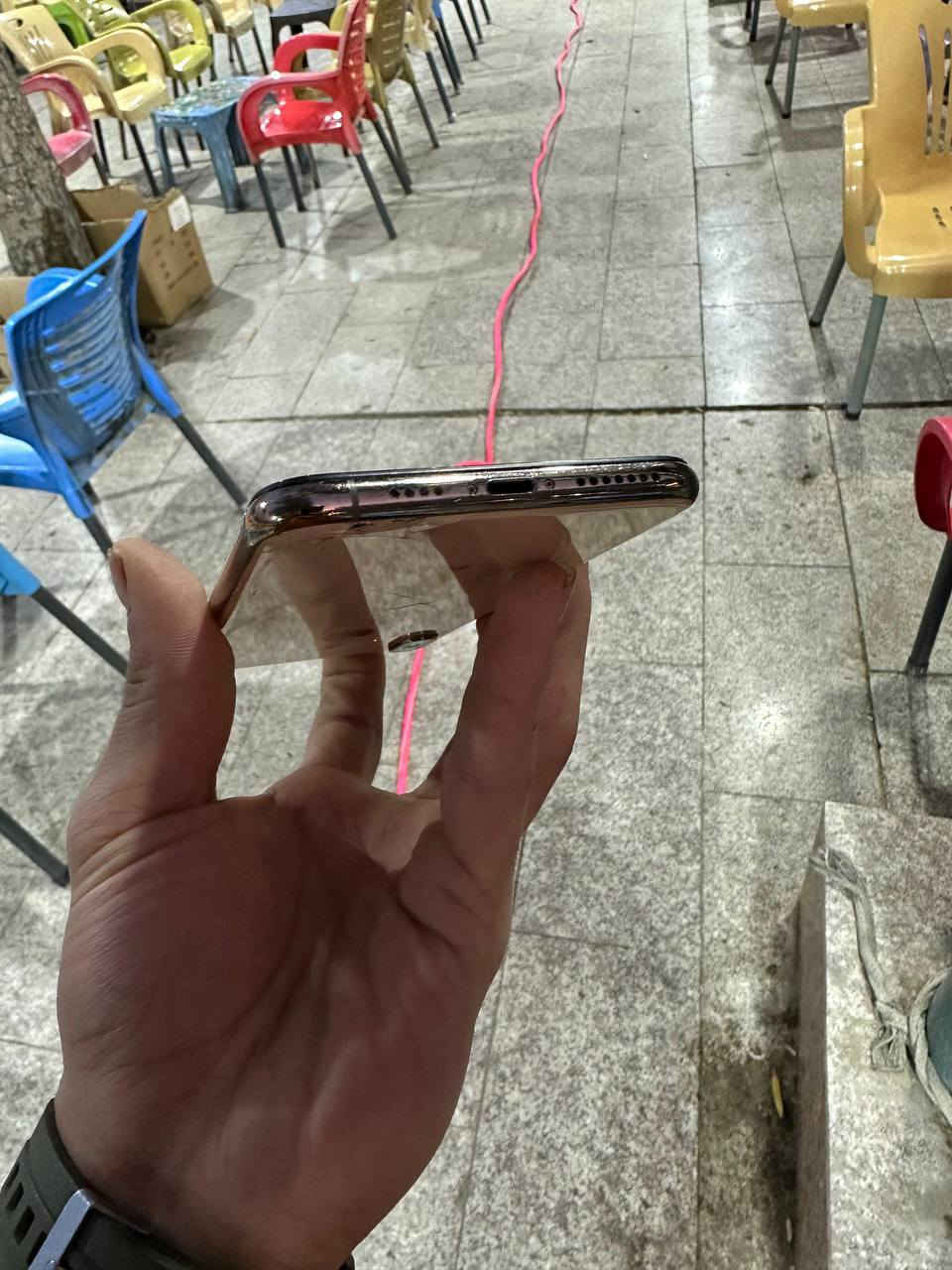 ايفون اكس اس ماكس 

ذاكرة 256……….. بطاريه 74 %

شرق اوسط / متوقف بصمة وجة فقط 

بي كسر بالضهر ممأثر عل شي 

 190 الف السعر / بيع او مراوس 

للتواصل والاستفسار / *********** 

اتصال او مراسلتنا عبر الواتساب 

العنوان السماوة : سوك المسكوف
