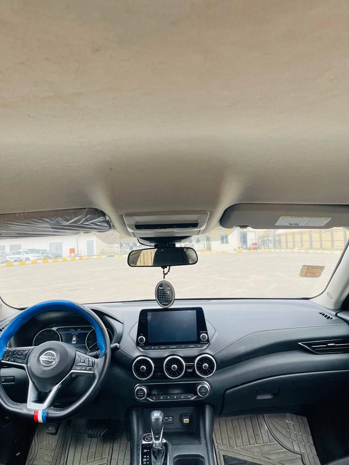 سلام عليكم

للبيع فقط

نيسان سنترا 2020 مواصفات SV
رقم سليمانية 
سيارة كلين داخل للعراق

الضرر داخل عراق :-
 باب سائق صبغ
 وباب خلف سائق بيها شخطين.
رقم شاصي موجود

 السعر 135وبيها مجال للطيبين

للإستفسار
*********** كركوك, العراق
