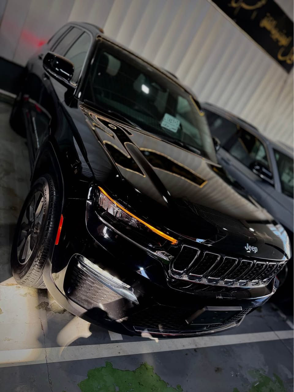 للبيع او للمراوس 
جيب 2024 لمتدد 
ملاحضه : السياره كلين تايتل (بدون حادث) 
فول مواصفات 1/1 
بانوراما✅ 
تحديد مسار ✅ 
حساسات ✅ 
رادارات ✅ 
اشاير بالمري ✅ 
وبعد مواصفاتها معروفه انشالله 
السياره جاهزه 100‎%‎ ماتصرف عليه اي شي 

باسمي شخصيا 
دخول جديد كيلو ما ماشيه بالعراق 

مكاني بغداد 
للاستفسار: *********** 
         *********** بغداد, العراق
