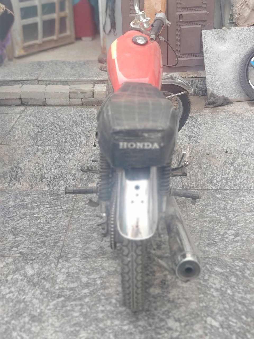 السلام عليكم 
اربعه كير ارشا  اوراق استنساخ  مديل ١٨
محرك ايراني اصلي.
عنوان كربلاء حي النصر
مكفوله   يرادلها ترتيب
250
***********
