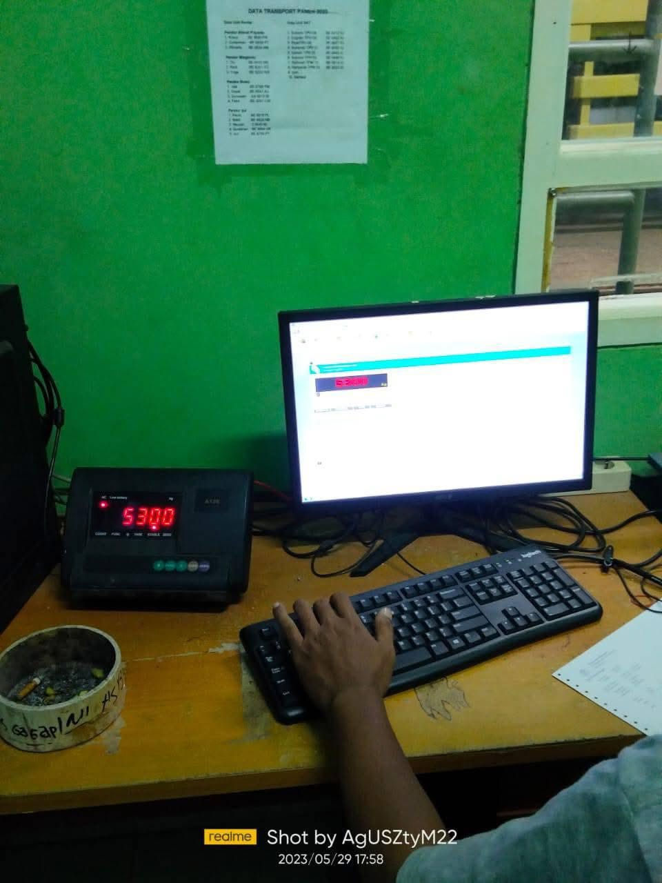 ‏معمل لأخوي تبيع وشراء المياز الجس رية كافة ‏الأحجام إلكترونية بغداد حي النصر السياحي رقم المعمل ***********
