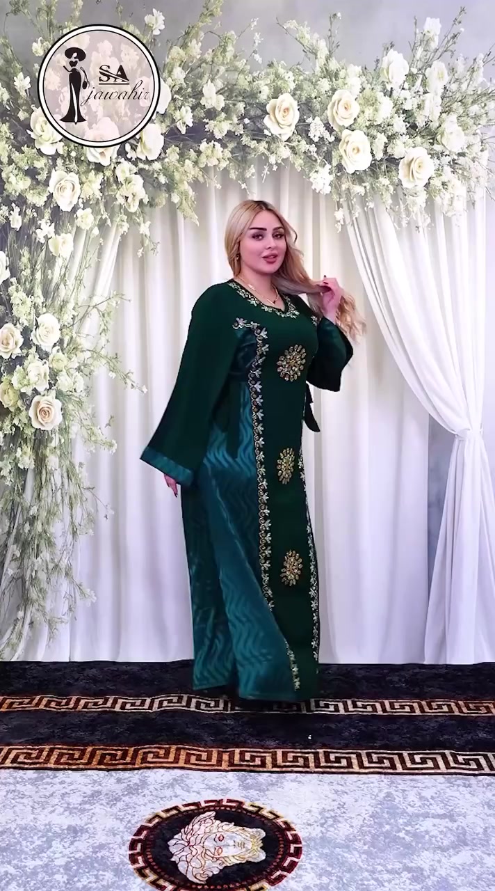 ٱڅڑ 5 قطع بقن
كشمير كابوي مطاط مقطع ستن حرير✨
ستراس حراري الأصلي 🔥
ماركة جواهر 💎
دبل كلوش دبل حزام 6 الوان 
القياسات / XL XXL XXXL
متوفر توصيل لكافة المحافظات


**إذا كنت صاحب هذا الإعلان وتريد حذفه لأي سبب، رجاءا أرسل رسالة إلى الدعم الفني**