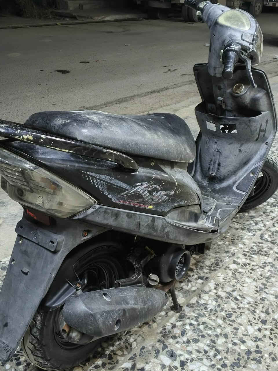 السلام عليكم ماكس للبيع دراجه مال رمبه جديده معتاز و اريد ابيع كلها ختم واحد اوراق كامله كلها بلاديه مملعوب بيها كهربائيات كلها شغاله عارضها ب550وبيها مجال مكاني بغداد حي النصر ***********
