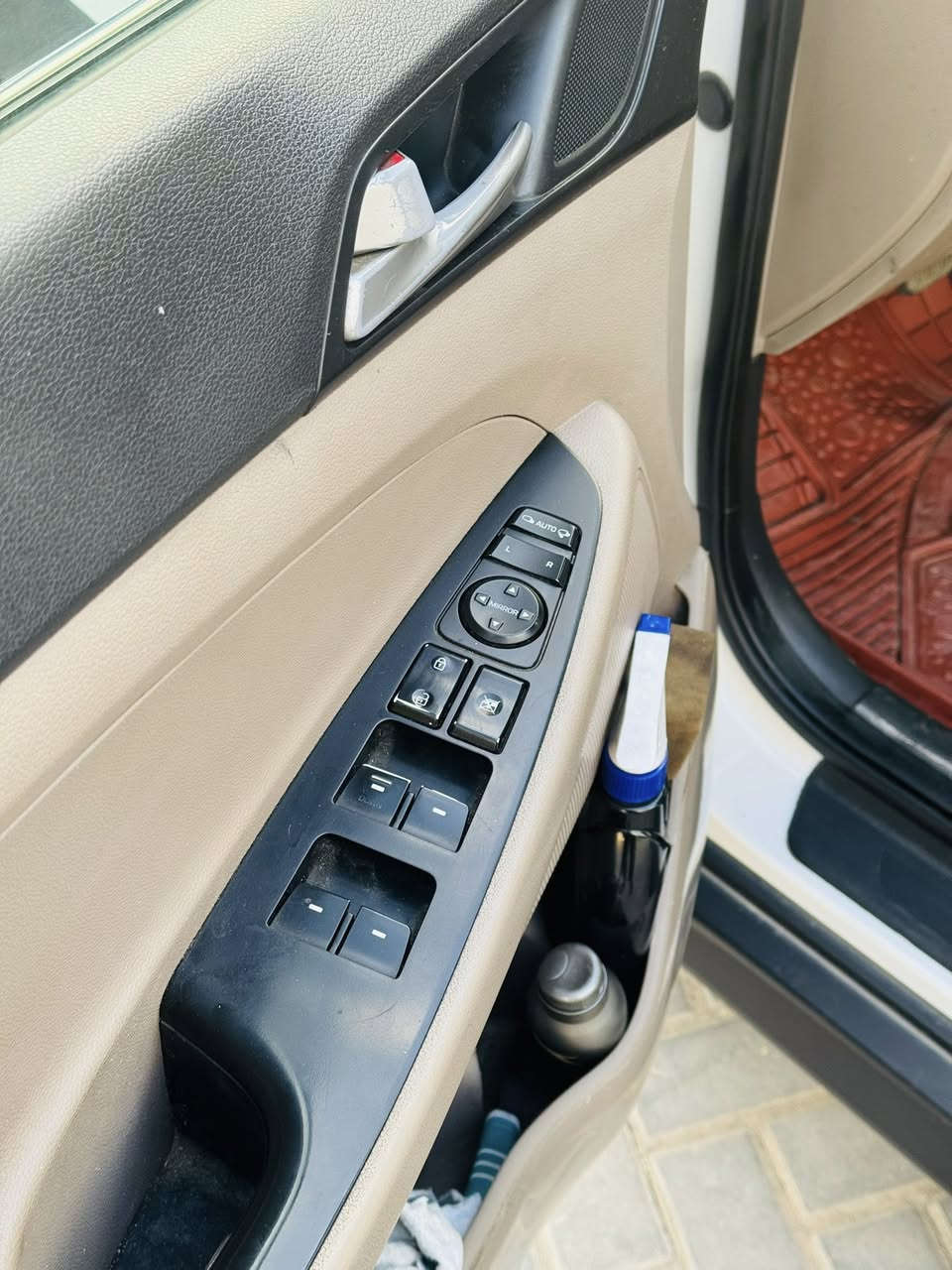 للبيع توسان 2019 خليجي كفالة عامة عدا شوية بارد بل جاملغ الأمامي جهة السكن كفالة كير ومكينة السيارة فول مواصفات مكاني بغداد الأمين الثانية للأستفسار الاتصال على الرقم *********** السعر 200 وبيها مجال للشراي
