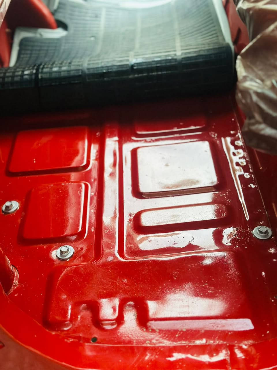 حت سلام عليكم تكتك مديل2018للبيع تكتك مصبوغ بيه لغد واحد اثر زلوغ ولدوس فقط تكتك حلوه مكينه توني مجفته بوشه وبستم شركه السعر 6وربع مكان بغداد مدينه ***********
